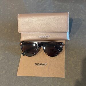 Burberry Tortoise Shell Sunglasses with Tan Case
